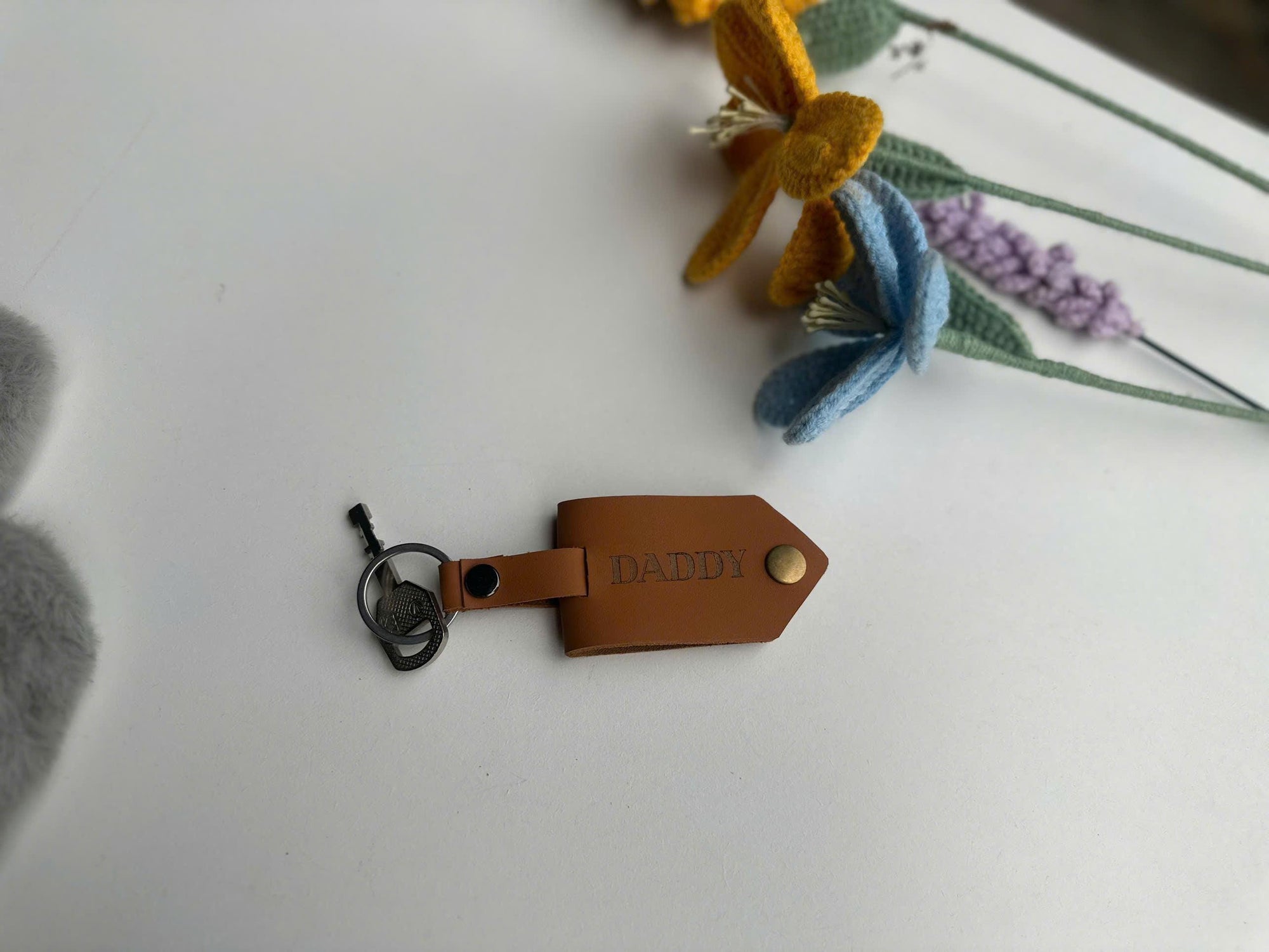 Custom Photo Leather Keychain With Hidden Picture Inside, Meaningful Gift For Dad Mom