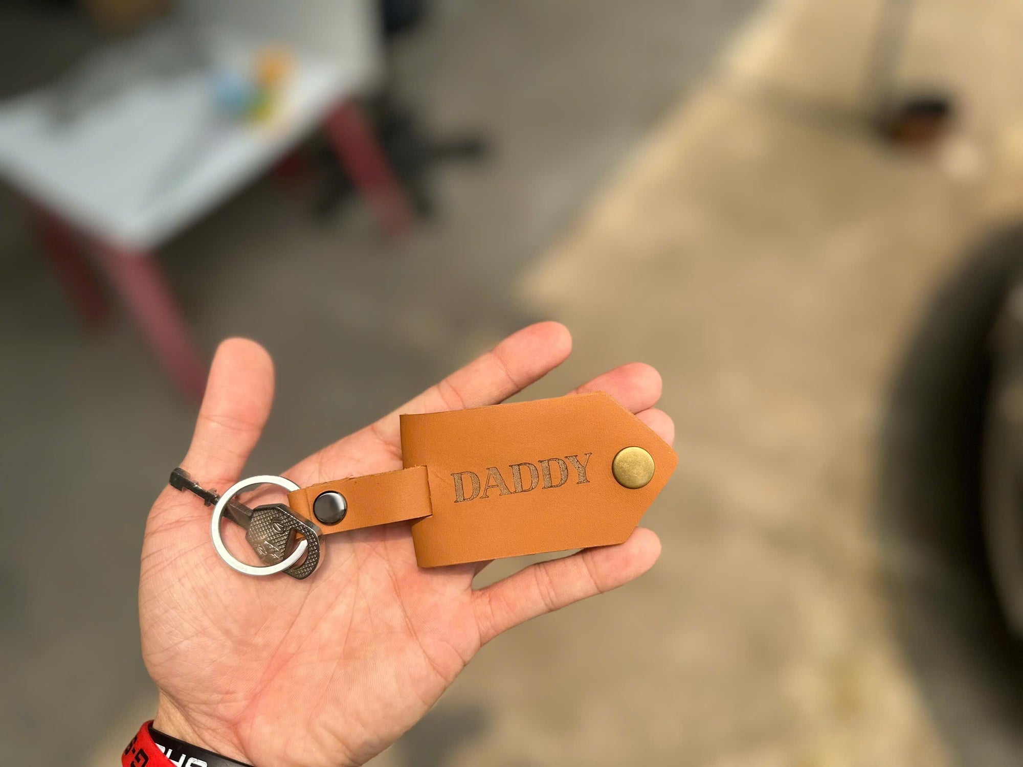 Custom Photo Leather Keychain With Hidden Picture Inside, Meaningful Gift For Dad Mom