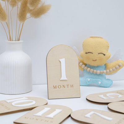 Modern Baby Milestone Cards, Wooden Baby Monthly Milestone, Baby Photo Prop Newborn, Newborn Keepsake Gift, Monthly Milestone Discs