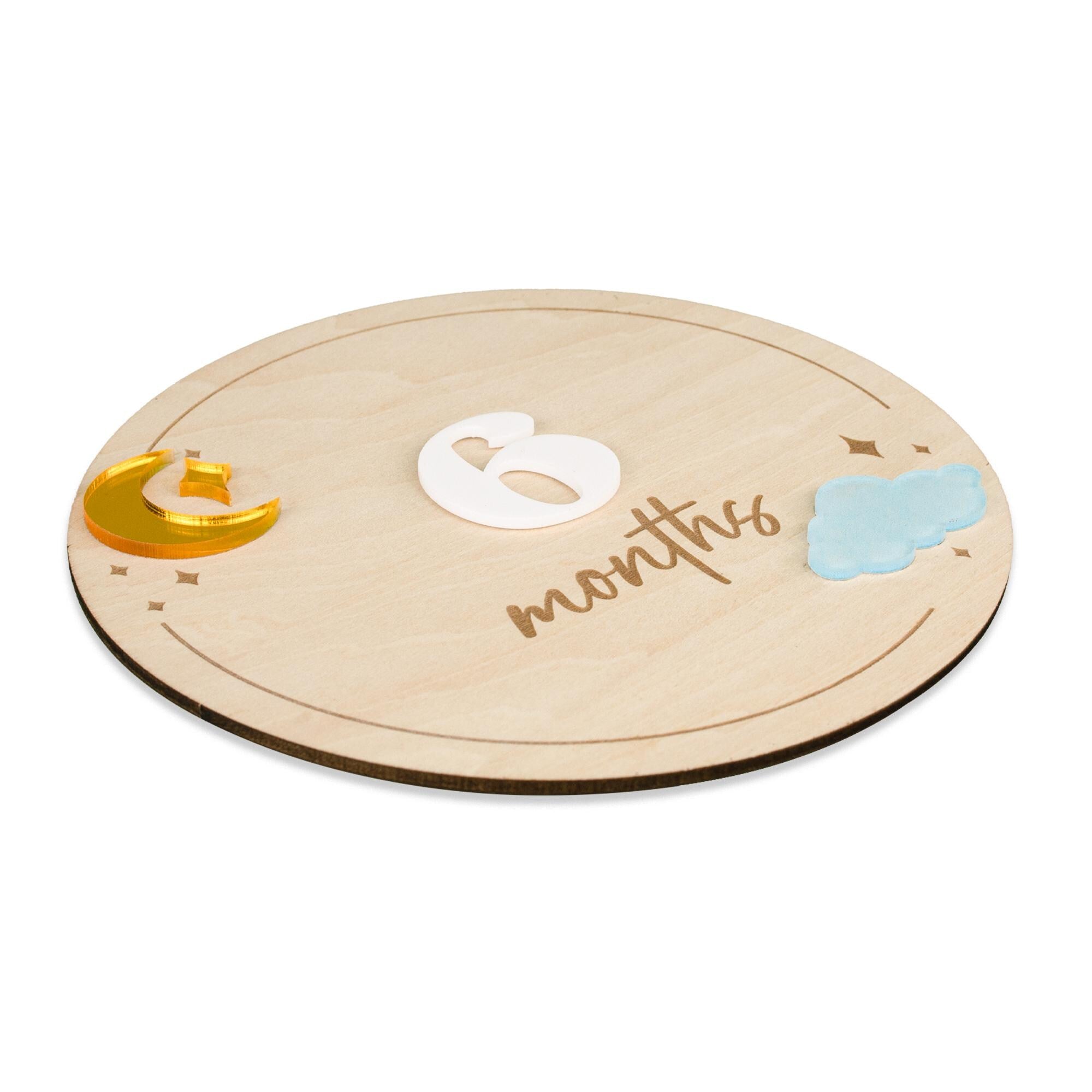 Wooden Baby Milestone Sign, Moon and Stars Monthly Marker Baby, Acrylic Cloud Baby Photo Prop,Newborn Keepsake,Interchangeable Milestone Set
