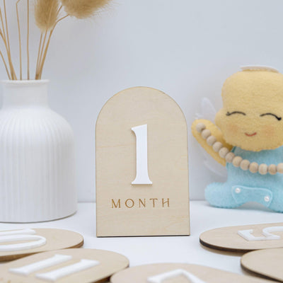 Modern Baby Milestone Cards, Wooden Baby Monthly Milestone, Baby Photo Prop Newborn, Newborn Keepsake Gift, Monthly Milestone Discs